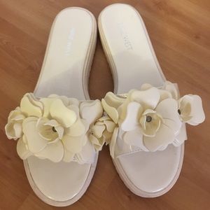 Sandals size 6.5 Nine West